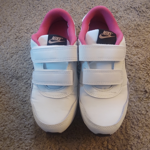 Nike MD Valiant (PS) Little Kids' Shoes White Summit Black CN8559-105 BRAND NEW - Picture 2 of 5